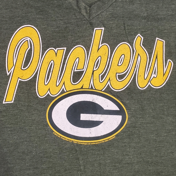 Green Bay Packers T-Shirt Womens Size Small NFL Team Apparel V-Neck Football Top - Picture 3 of 12